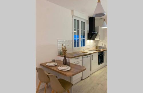 Saint-Serge Apartment | Studio cosy refait à neuf,au calme 5 min du centre