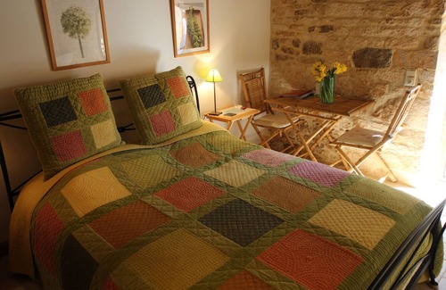 Cremps Cottage | Studio Cottage with Pool
