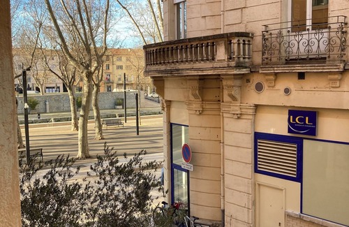Centre Historique Apartment | Studio Cours République