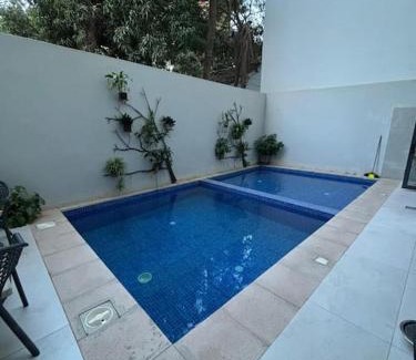 Point E Apartment | Studio Cozy au Point E