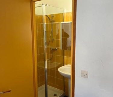 Gares Apartment | Studio CV - Calme, clair
