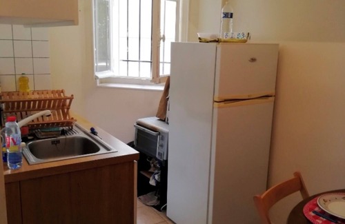 Quartier du Petit-Montrouge Apartment | Studio D'un Archéologue à Paris !