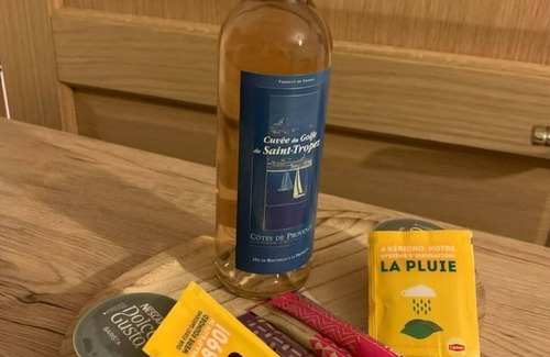 Roquebrune-sur-Argens Apartment | Studio Dans le Village Médiéval