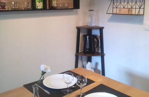 Lavaur Apartment | Studio de la Tour des rondes - comfortable, central location