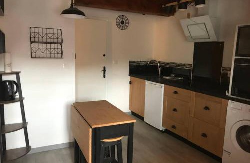 Lavaur Apartment | Studio de la Tour des rondes - tout confort plein-centre