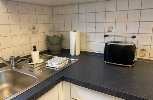 Schonach im Schwarzwald Apartment | Studio 'Am Grundbächle Schonach' with Shared Garden and Wi-Fi