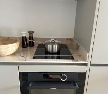 Saint Philippe Apartment | Studio des palais