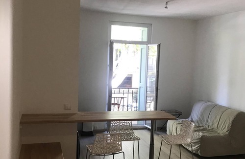 Clemenceau Apartment | Studio downtown Clemenceau