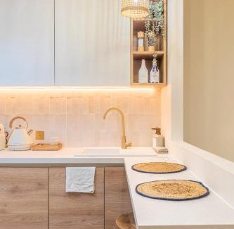 Lille Centre Ville Apartment | Studio duplex standing centre - Lille aux Bleuets