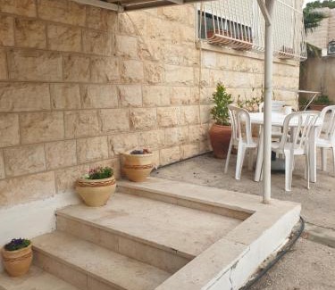 West Bank Apartment | Studio E-Sheikh