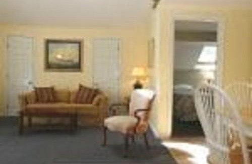 Ogunquit Hotel | Studio East Motel