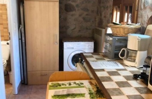 Luceram Apartment | Studio en Pierre Avec Jolie Piscine