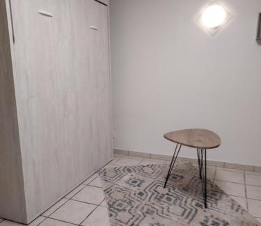 Peyraud Apartment | Studio en résidence parking couvert gratuit