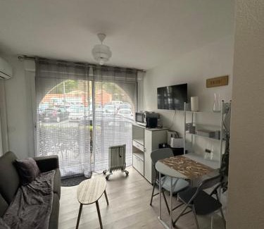 Lamalou-les-Bains Apartment | Studio en RDC, climatisé