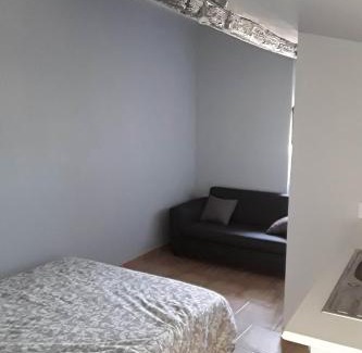 Montfrin Apartment | Studio entre Cévennes et Camargue