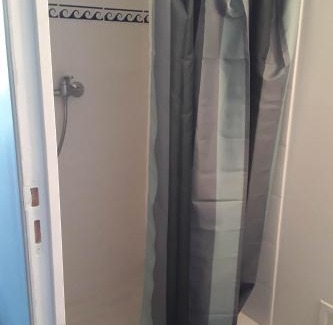 Montfrin Apartment | Studio entre Cévennes et Camargue