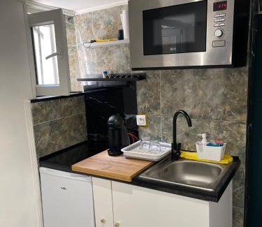 Villeneuve-Saint-Georges Apartment | Studio fonctionnel & central proche paris