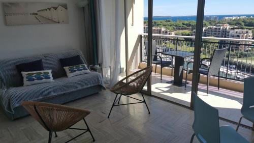 Mandelieu-La-Napoule Apartment | Studio face mer Mandelieu près de Cannes