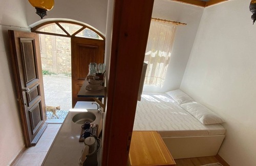Bozcaada Apartment | Studio Flat 5 min to Ayazma Beach in Bozcaada