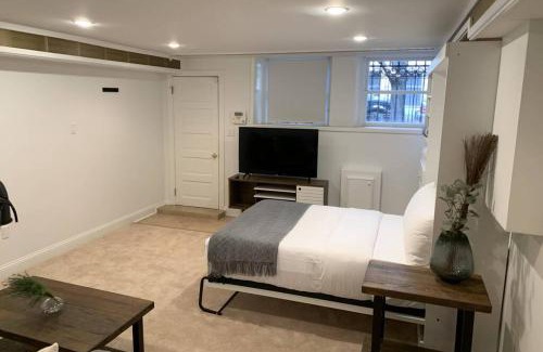 Gold Coast Apartment | Studio flat in the heart of Downtown Chicago