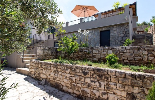Cove Donja Krusica (Donje selo) Apartment | Studio flat near beach Cove Donja Kruščica - Donja Krušica, Šolta (AS-12418-a)