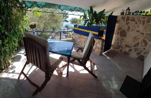 Susica Apartment | Studio flat near beach Murter (AS-22397-b)