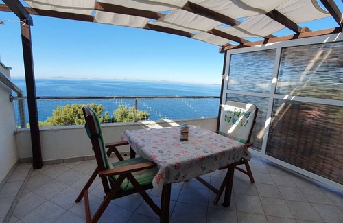 Susica Apartment | Studio flat near beach Murter (AS-22397-c)