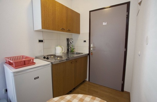 Promajna Apartment | Studio flat with balcony Promajna, Makarska (AS-23179-c)