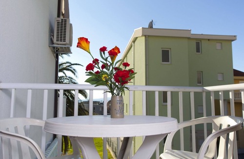 Promajna Apartment | Studio flat with balcony Promajna, Makarska (AS-23179-c)