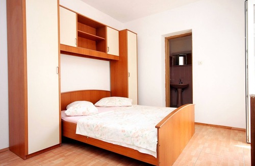 Drvenik Apartment | Studio flat with balcony Drvenik Donja vala, Makarska (AS-6701-b)