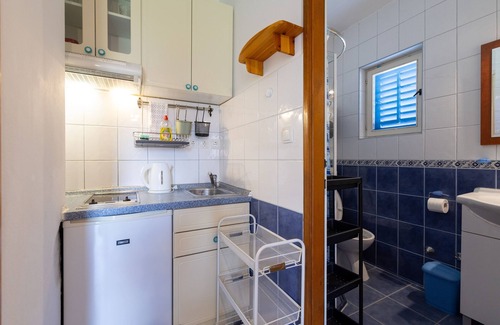 Sucuraj Apartment | Studio flat with balcony Sućuraj, Hvar (AS-6852-f)