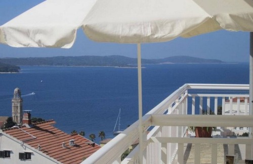 Hvar Apartment | Studio flat with balcony and sea view Hvar (AS-20114-a)
