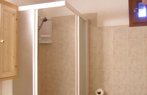 Castel del Piano Apartment | Studio Flat with Pool in Val D'Orcian