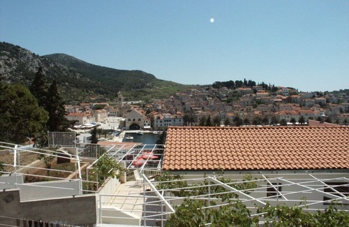 Hvar Old Town Apartment | Studio flat with terrace and sea view Hvar (AS-591-c)