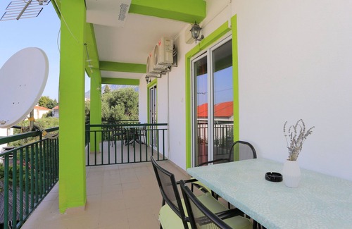 Gradac Apartment | Studio flat with terrace and sea view Gradac, Makarska (AS-2784-a)