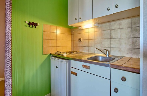 Barbotan-les-Thermes Apartment | Studio for 2 in Barbotan with balcony and free Wifi