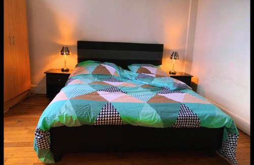 Montceau-les-Mines Apartment | Studio