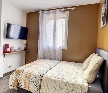 Saint-Acheul Apartment | STUDIO GARE AMIENS TOUT ÉQUIPÉ NETFLIX WIFI 2PERS