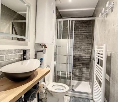 Saint-Acheul Apartment | STUDIO GARE AMIENS TOUT ÉQUIPÉ NETFLIX WIFI 2PERS