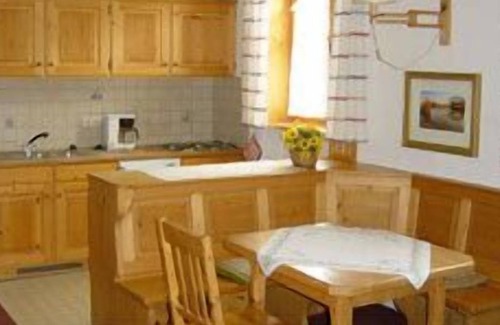 Fleckl Apartment | Studio | gemütliche 1-Raum Ferienwohnung mit Küchenzeile und Essplatz