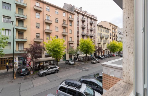 Crocetta Apartment | Studio Glicine by Wonderful Italy