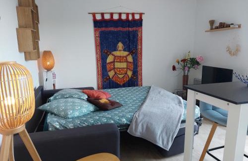 Mandelieu-La-Napoule Apartment | Studio Golf Riviera - Axelle Loc'Appart