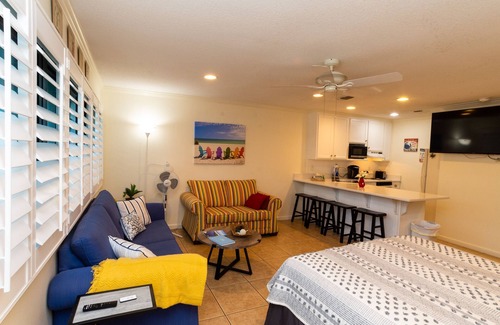Seagrove Beach Cottage | Studio ground floor the heart of Seagrove Pet considered Must Be Disclosed