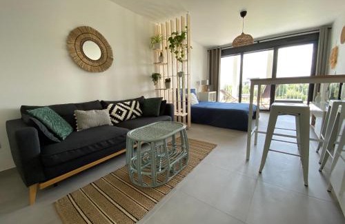 Montevrain Apartment | Studio Hakuna Matata Disney 5 min Parking