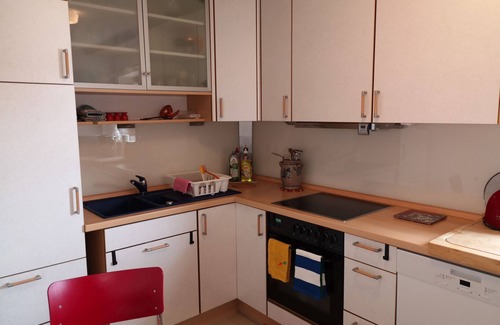 Sankt Georgen im Schwarzwald Apartment | Studio 'Haus Am Waldpark' with Private Terrace, Private Garden and Wi-Fi