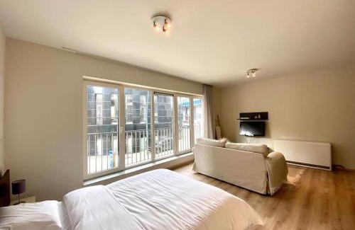 Saint-Josse-ten-Noode Apartment | Studio hypercentre Bruxelles
