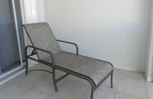 Grace Bay Condo | Studio in Beach Front resort, sleeps 2, recently updated