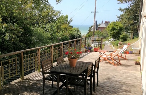 Ault Apartment | Studio in Bois de Cise, south-facing terrace with sea view.
