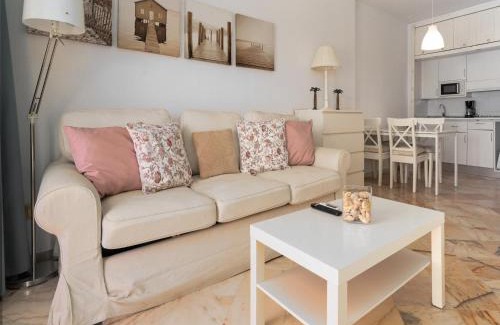 Nikki Beach Apartment | Studio in Marbella near Romana Playa Beach