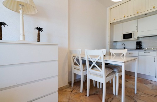 Nikki Beach Apartment | Studio in Marbella Near Romana Playa Beach
